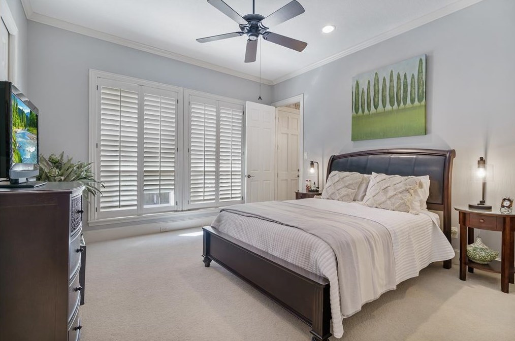 19 Sutton Ml Pl, Spring TX 77382-1359 exterior