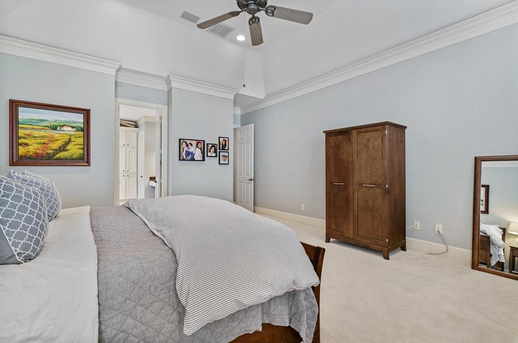 19 Sutton Ml Pl, Spring TX 77382-1359 exterior