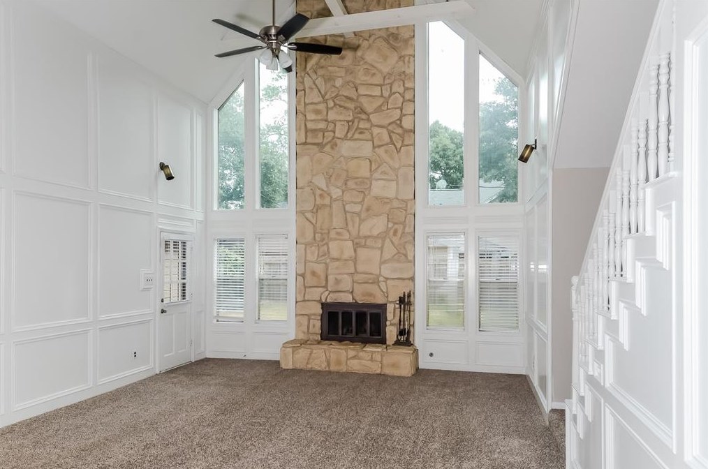 15618 Ten Oaks Dr, Tomball, TX 77377