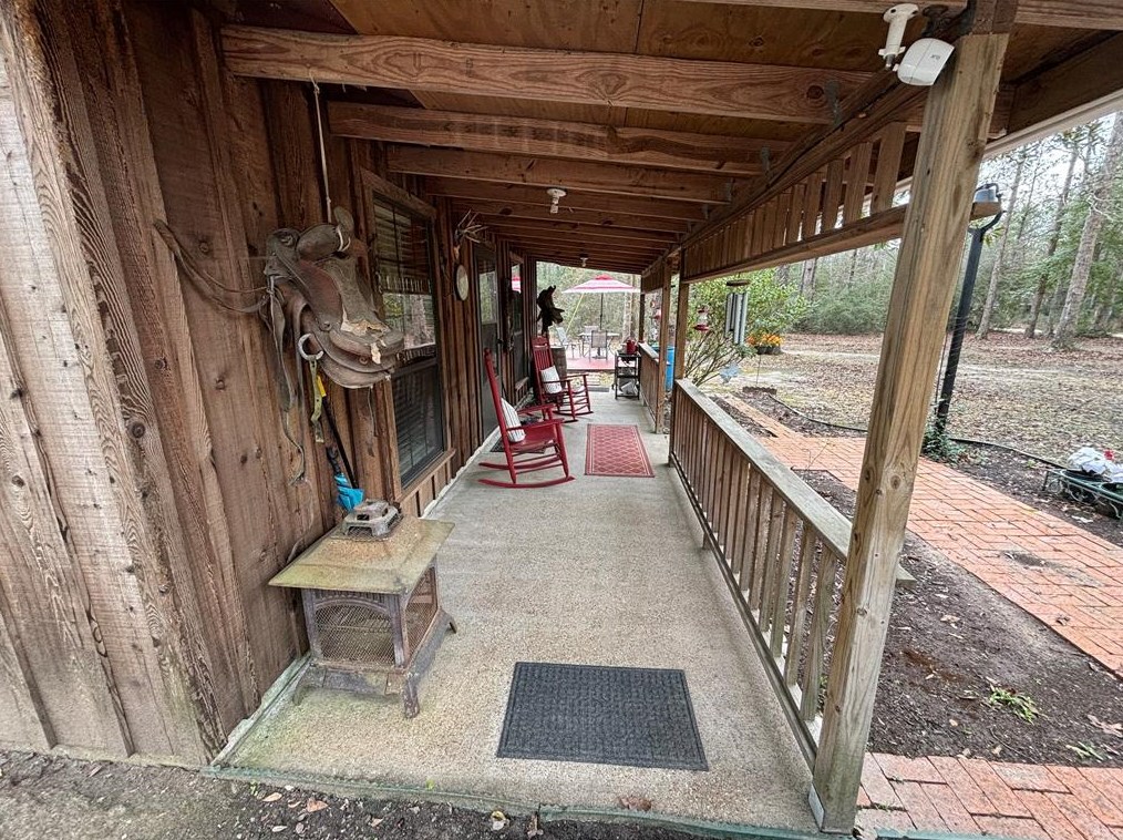 6455 Sapp Graveyard Rd, Kountze, TX 77625-5931