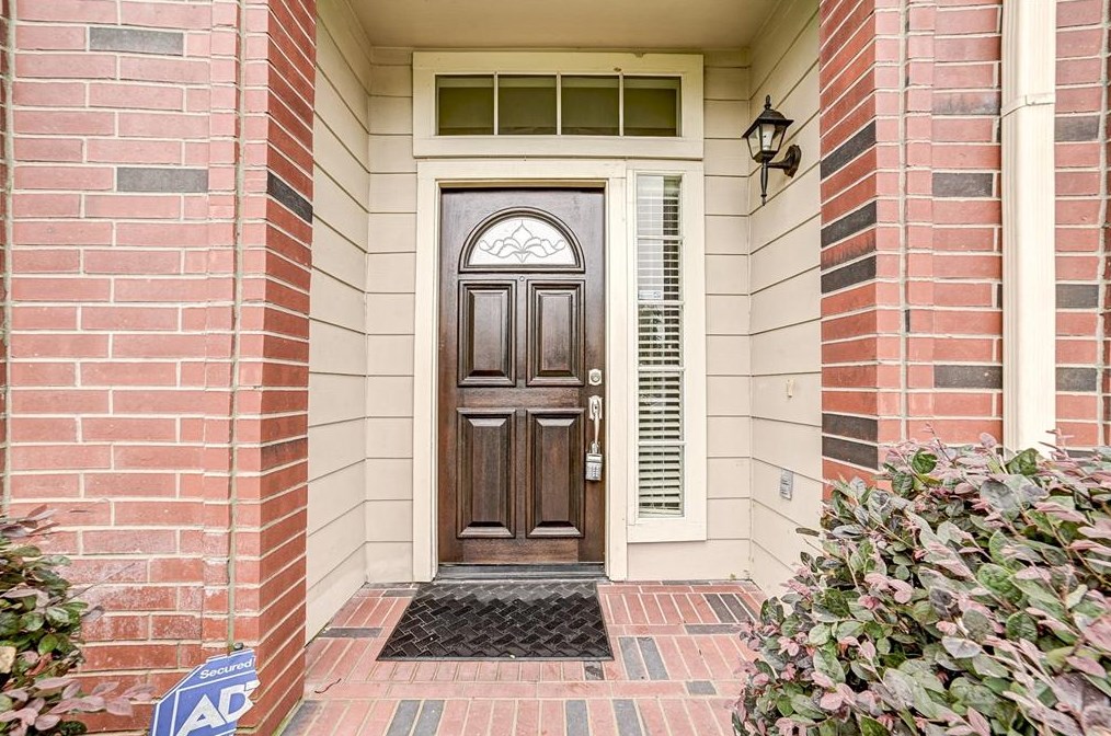 12207 Gatemont Ct, Houston, TX 77066