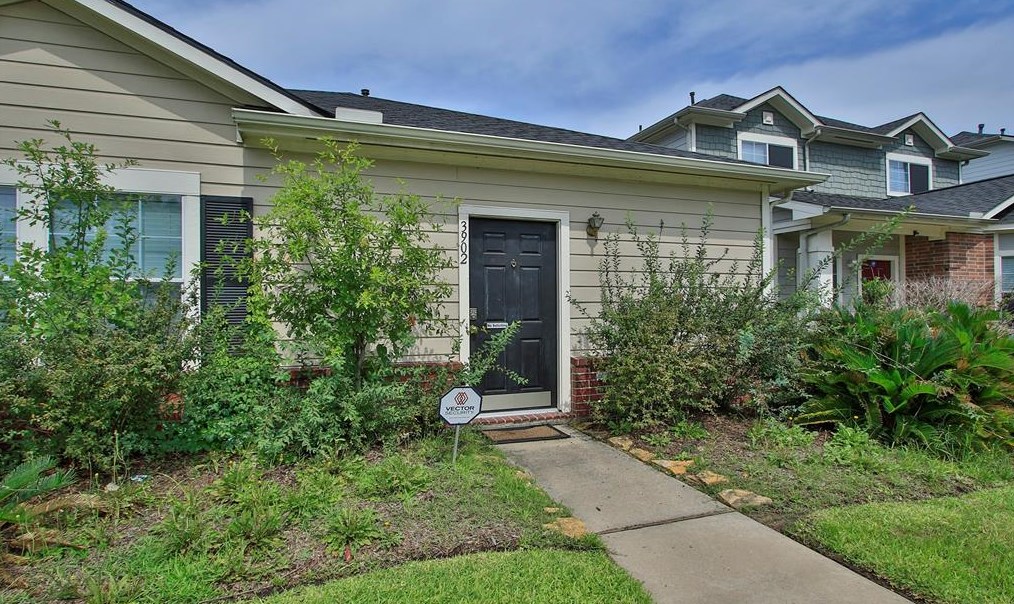 3902 Mossy Place Ln, Spring TX  77388-3571 exterior