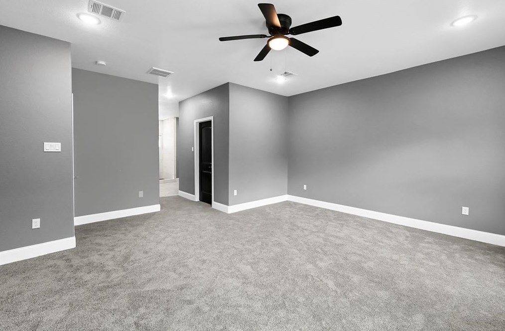 8117 Jet Pilot St, Houston TX 77075-2102 exterior