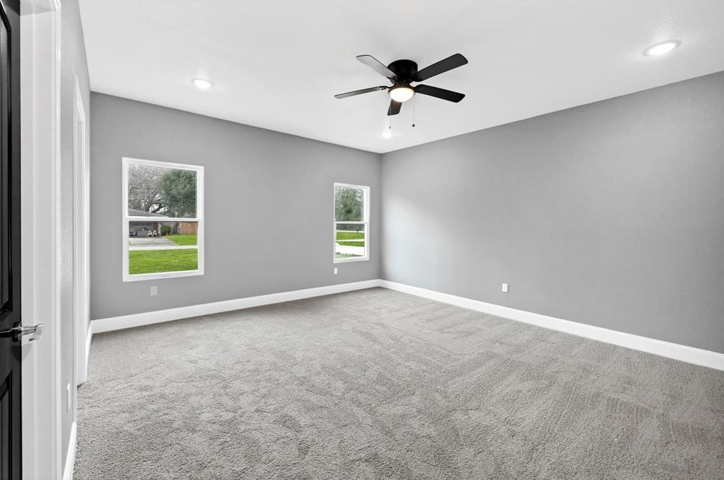 8117 Jet Pilot St, Houston TX 77075-2102 exterior