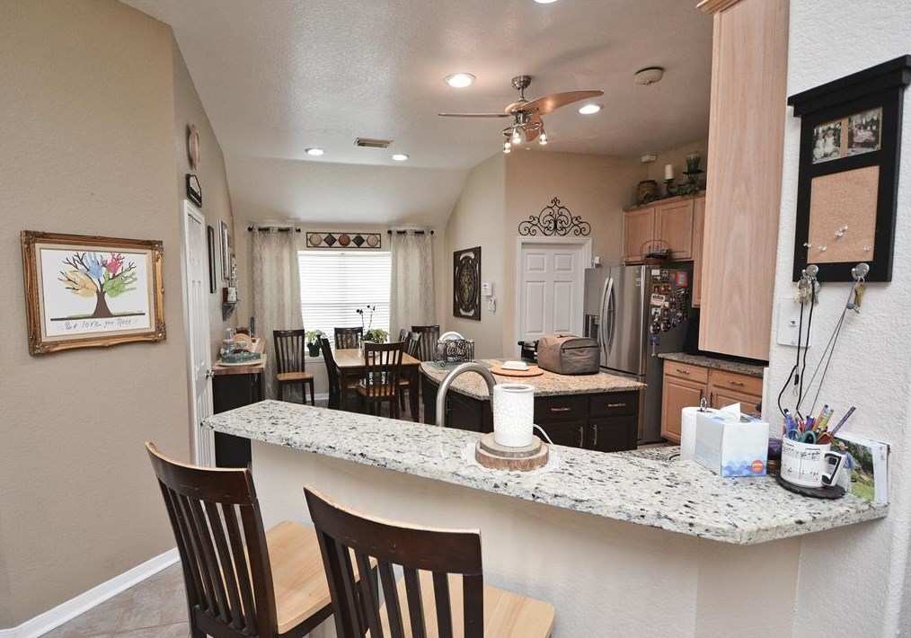 1830 Tynemouth Dr, Pasadena TX 77504-5024 exterior