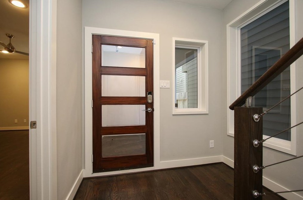 2614 Sherwin St, Houston, TX 77007