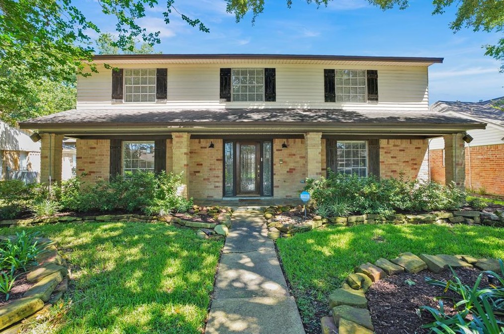 16439 Havenpark Dr, Houston, TX 77059-6010