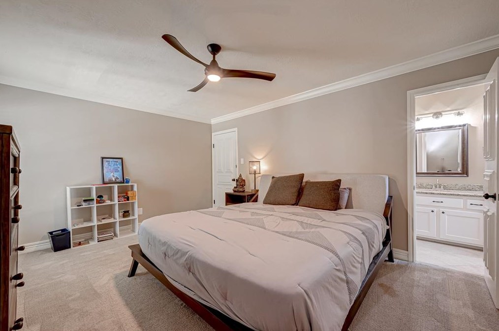 8309 Koester St, Houston TX  77040-2825 exterior