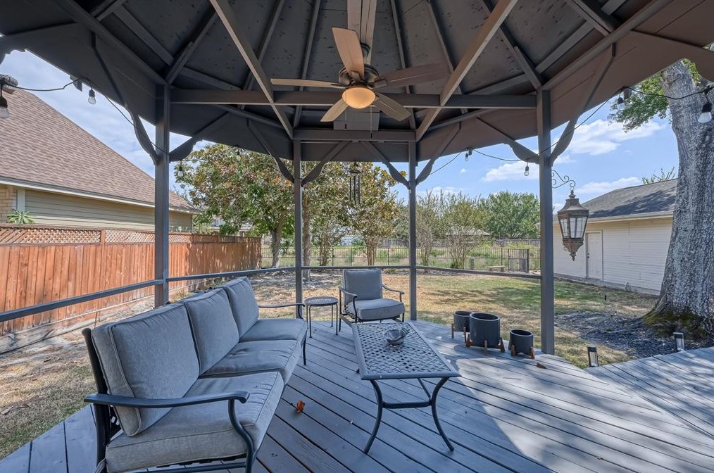 8309 Koester St, Houston TX  77040-2825 exterior