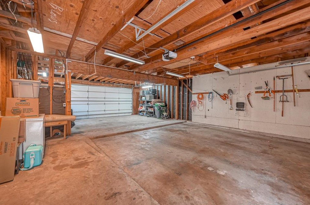 8309 Koester St, Houston TX  77040-2825 exterior