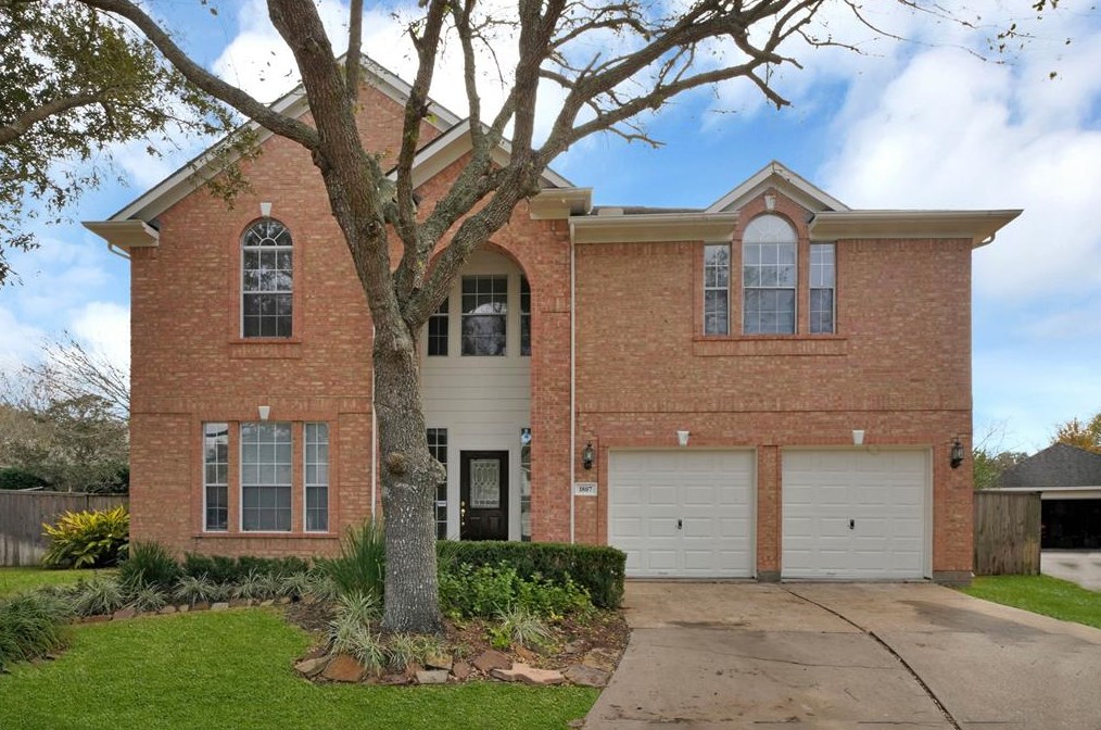 1807 Glen Oak Ct, Sugar Land, TX 77479-6345