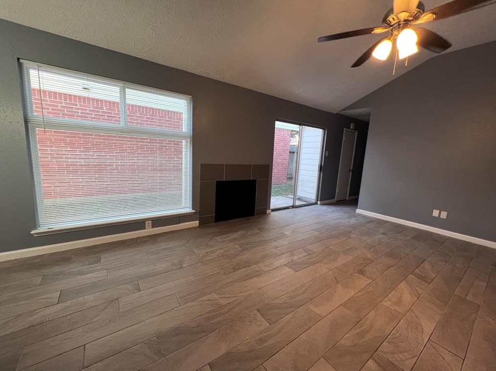 5851 Cinnamon Creek Cir, Houston TX  77084-2150 exterior