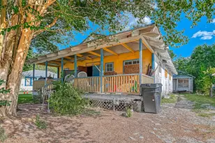 436 Neyland St, Houston, TX 77022 - Photo 4