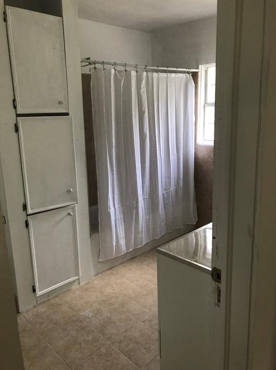 2909 Sam Houston Ave, Huntsville TX  77340-6161 exterior