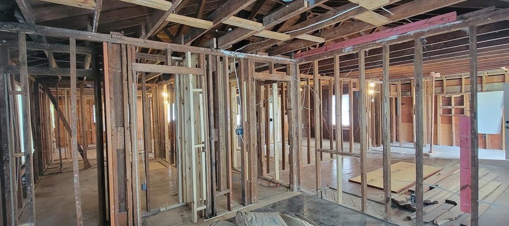 6213 Clover Rdg, Houston TX  77087-3323 exterior
