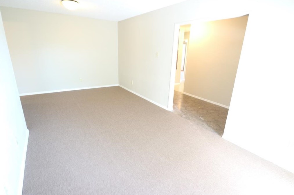 12535 Versailles Dr, Houston TX  77015-3318 exterior