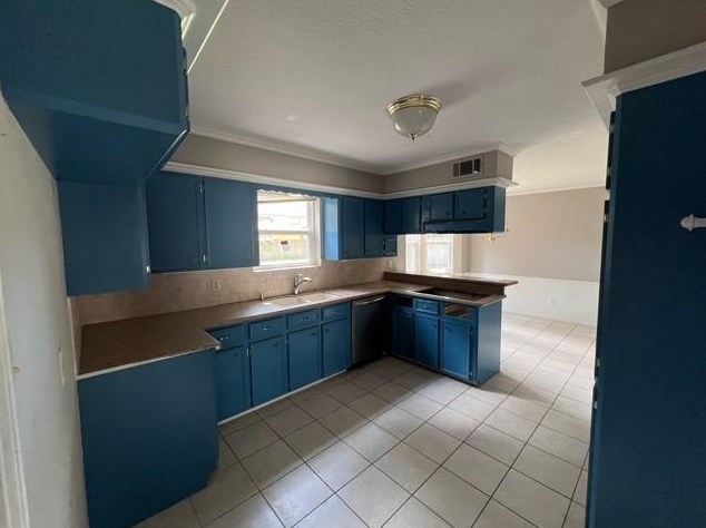 4807 Theall Rd, Houston, TX 77066-2654