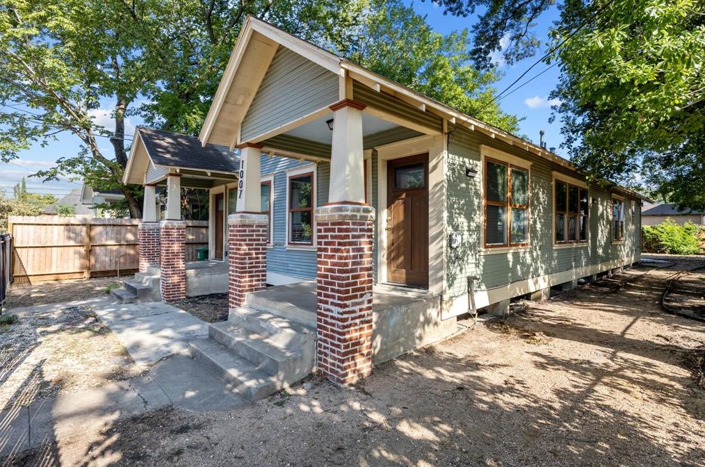 1007 Paschall St, Houston, TX 77009