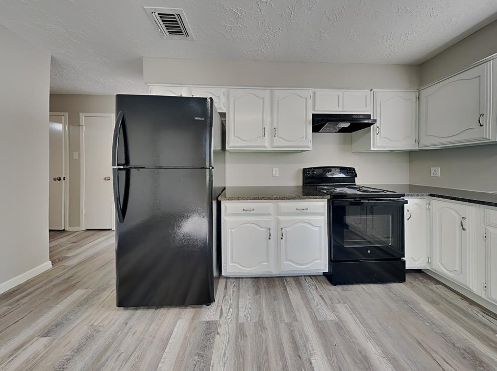 6606 Sandswept Ln, Houston TX  77086-2017 exterior