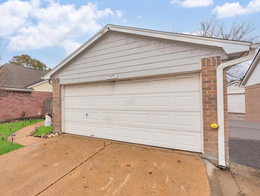17091 Kilwinning Dr, Houston, TX 77084-1729