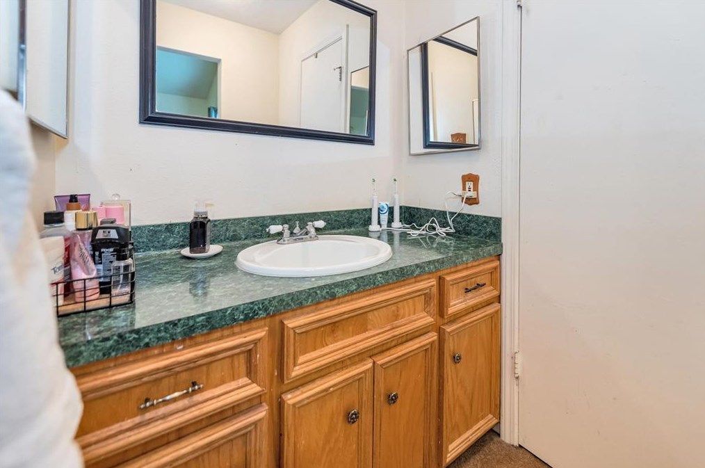 17091 Kilwinning Dr, Houston TX  77084-1844 exterior