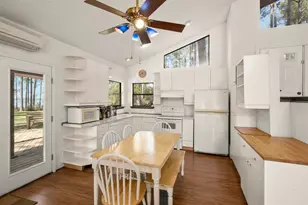 373 Sunset Dr, Livingston, TX 77351 - Photo 12