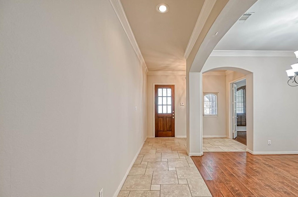 6726 Hathaway Ln, Sugar Land, TX 77479