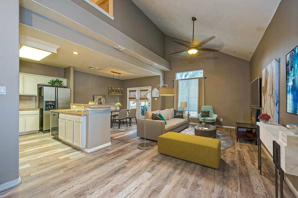18923 Crescent Fountain Rd, Spring TX  77388-2737 exterior