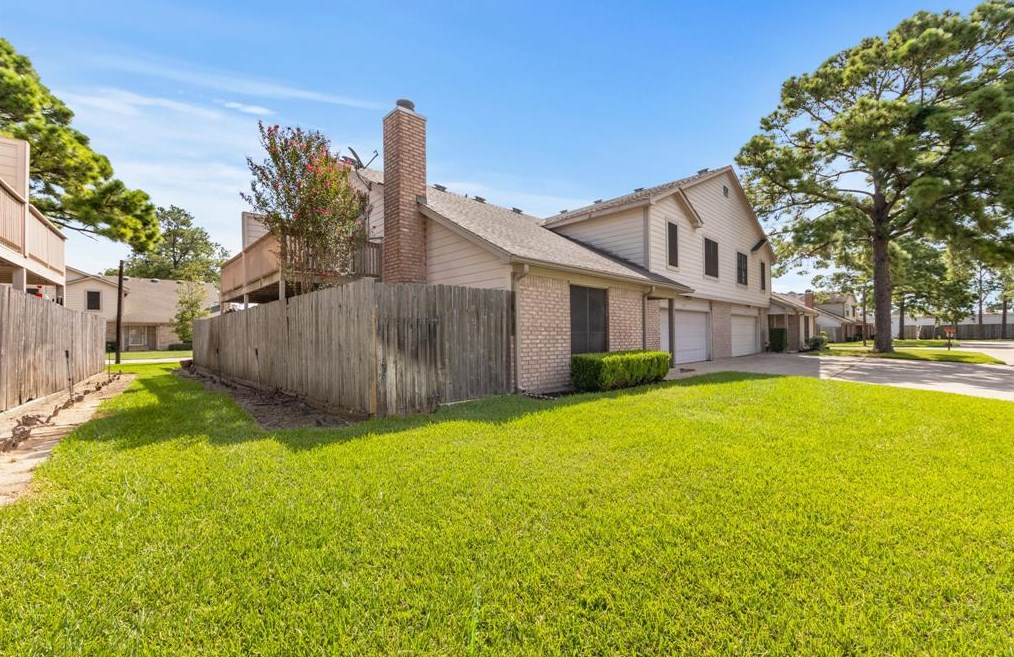 16914 Chapel Pines Dr #119, Spring, TX 77379