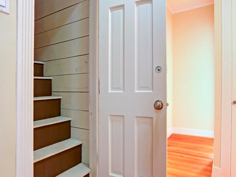 2119 Swift Blvd, Houston TX 77030-1216 exterior