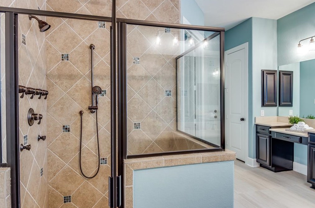 2622 Mockingbird Mdw, Spring TX 77389-1599 exterior