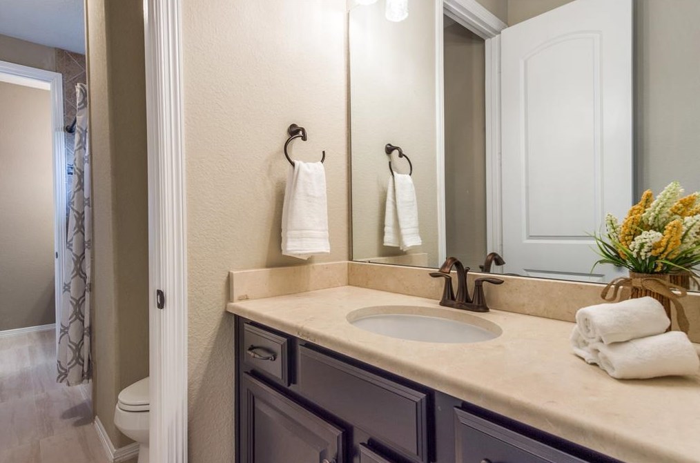 2622 Mockingbird Mdw, Spring TX 77389-1599 exterior