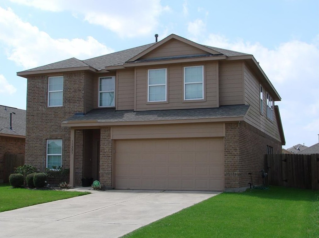 11223 Riata Canyon Dr, Cypress, TX 77433-2364