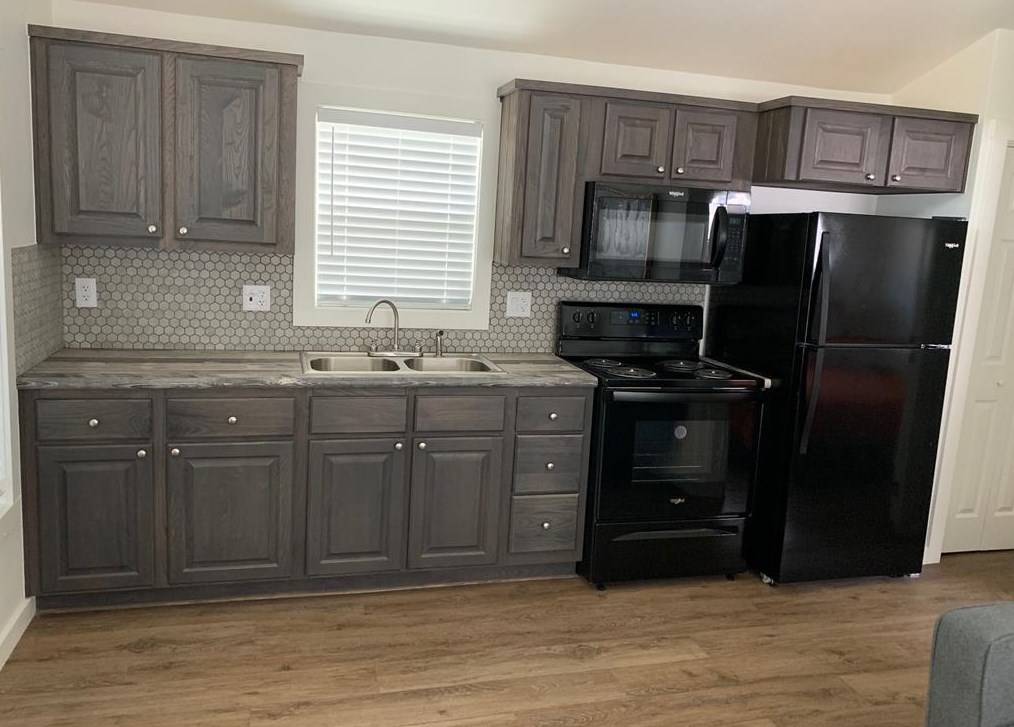 13 Parker Creek Rd, Huntsville TX  77320-0497 exterior