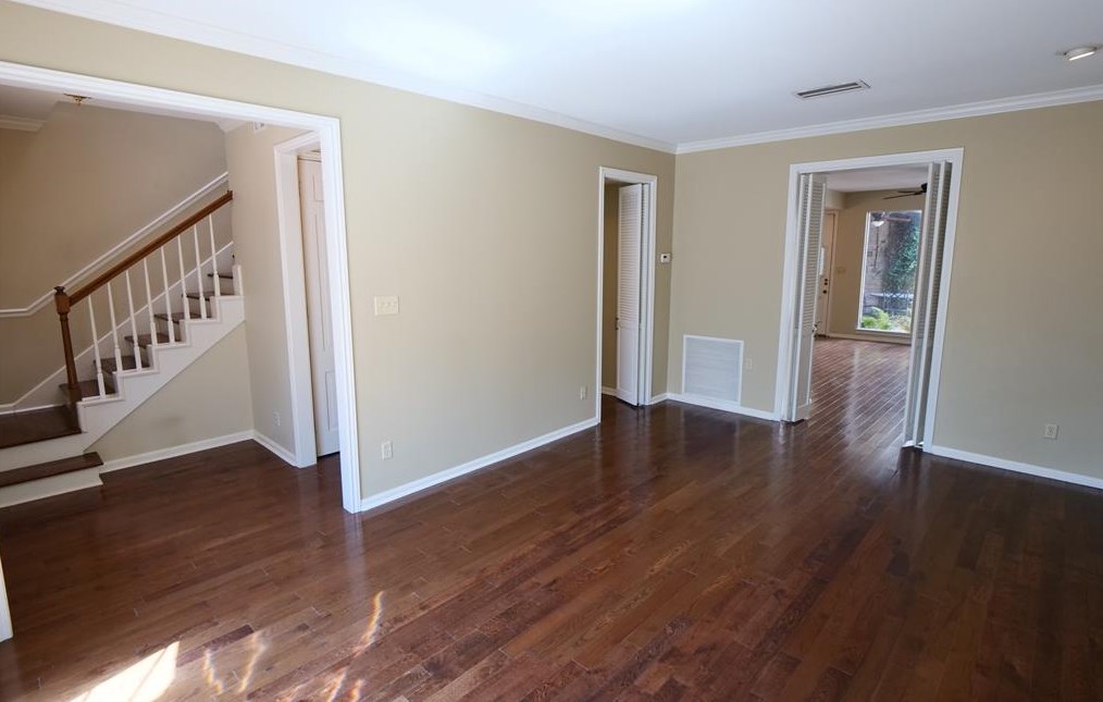 7620 Del Monte Dr, Houston TX  77063-1909 exterior