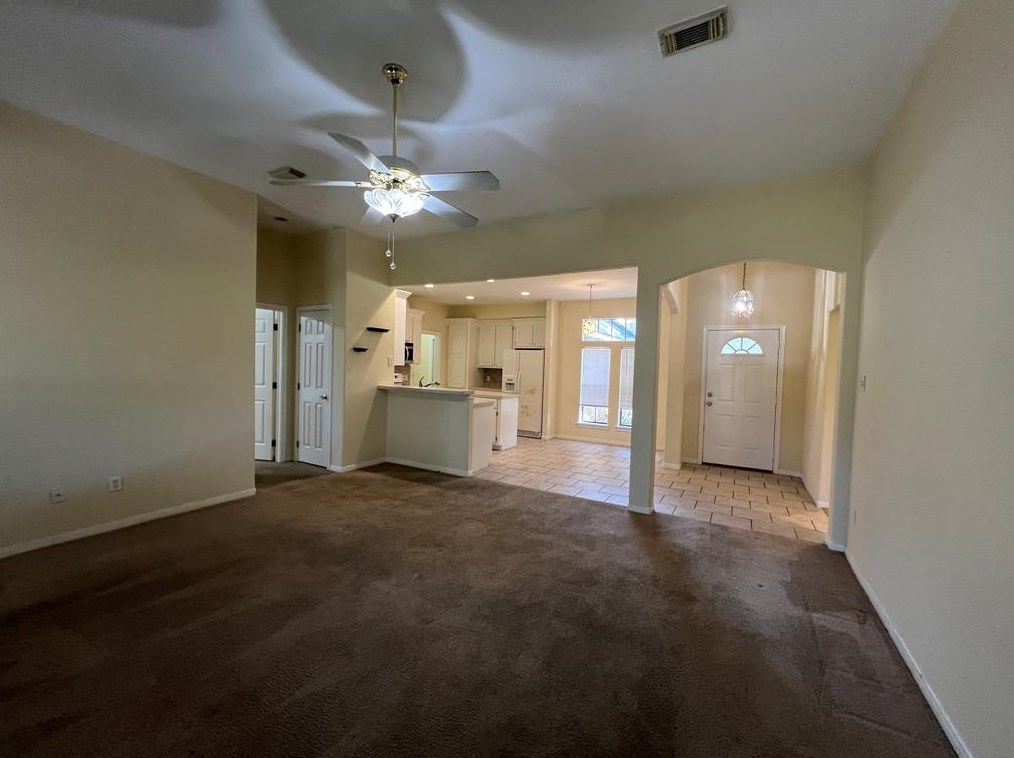 228 Mango St, Richwood, TX 77566