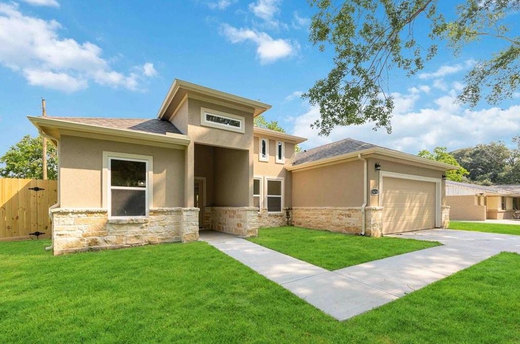 16214 Lee Way Dr, Cypress, TX 77429-5049