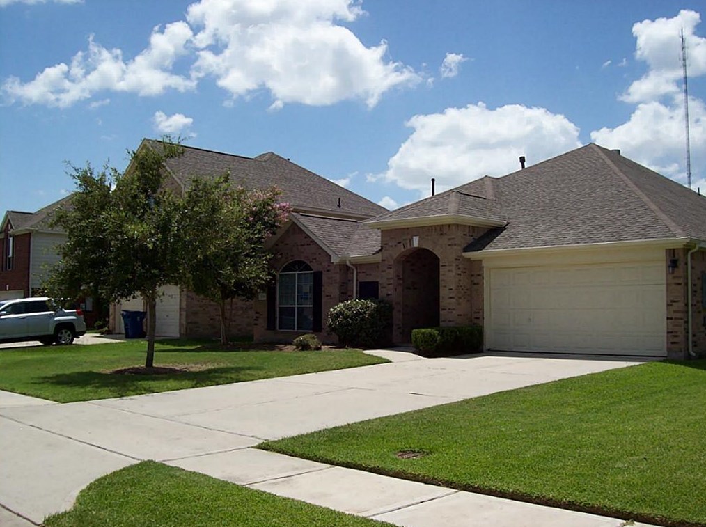 128 Emerald Loch Ln, Richmond, TX 77469