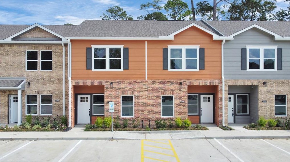 5262 Ella Blvd #703b, Houston, TX 77018