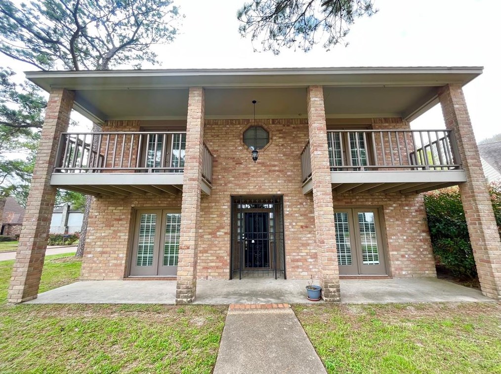 12003 Barrycliff Ct, Houston, TX 77070