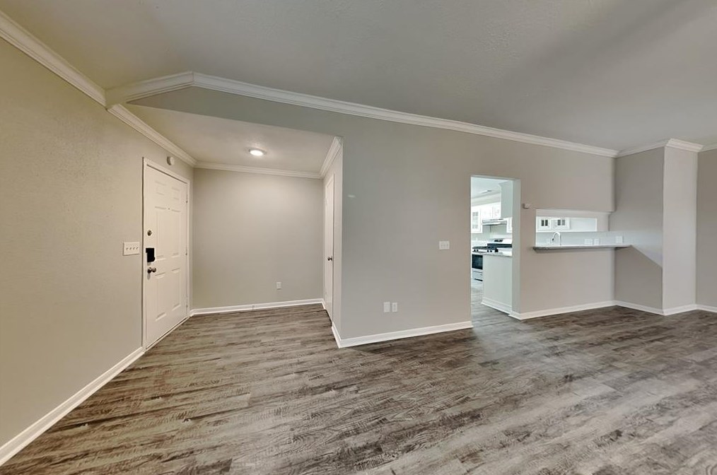 4002 Spring Garden Dr, Pearland, TX 77584