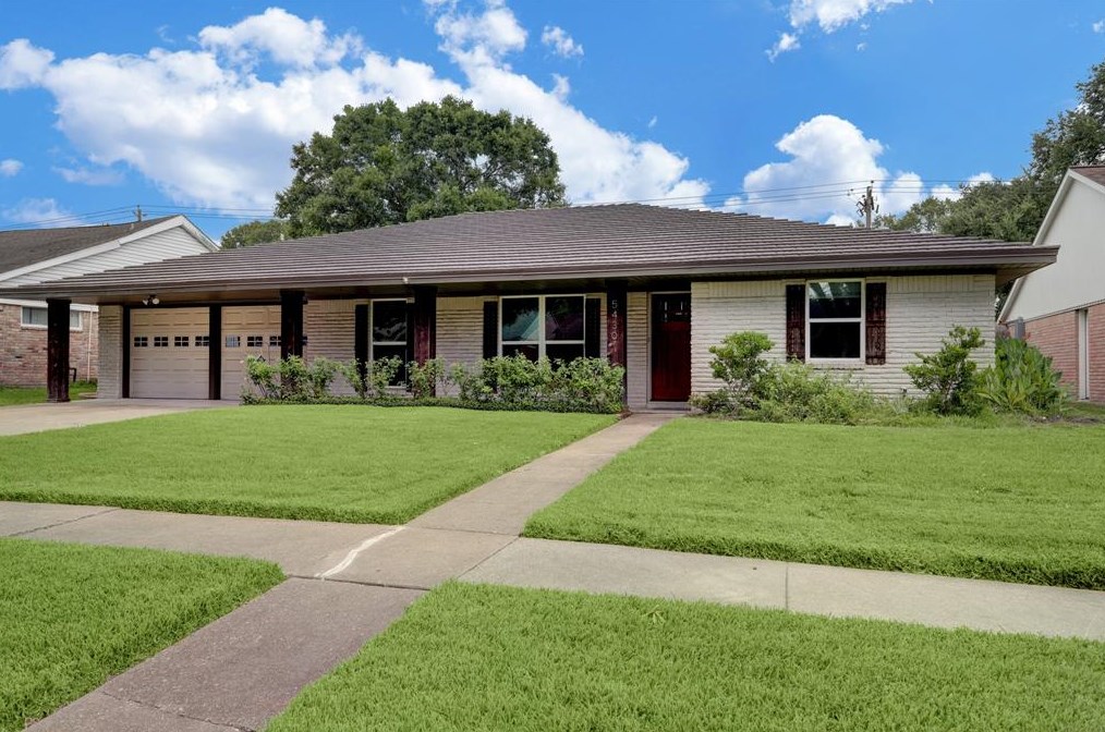 5430 Jackwood St, Houston, TX 77096