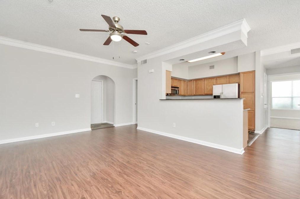 2300 Mccue Rd #377, Houston, TX 77056