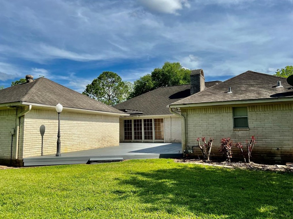1700 Magnolia Ln, Richmond, TX 77469