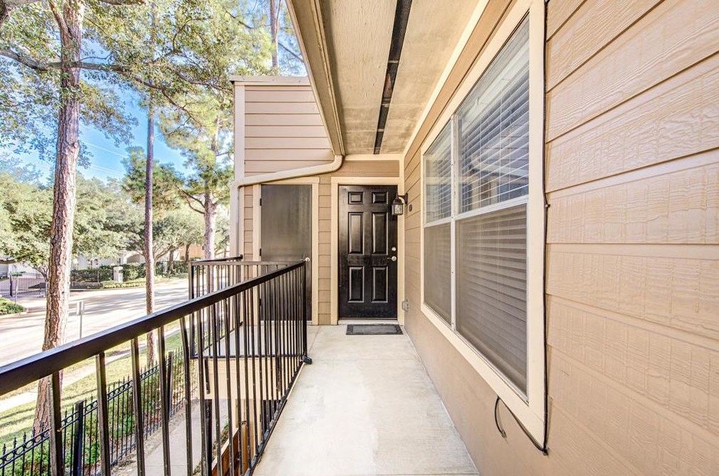 726 Bering Dr # 152, Houston, TX
