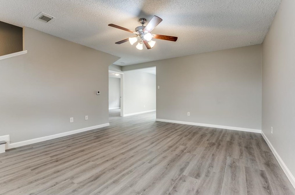 7727 Ellis Dr, Missouri City, TX 77489-2343