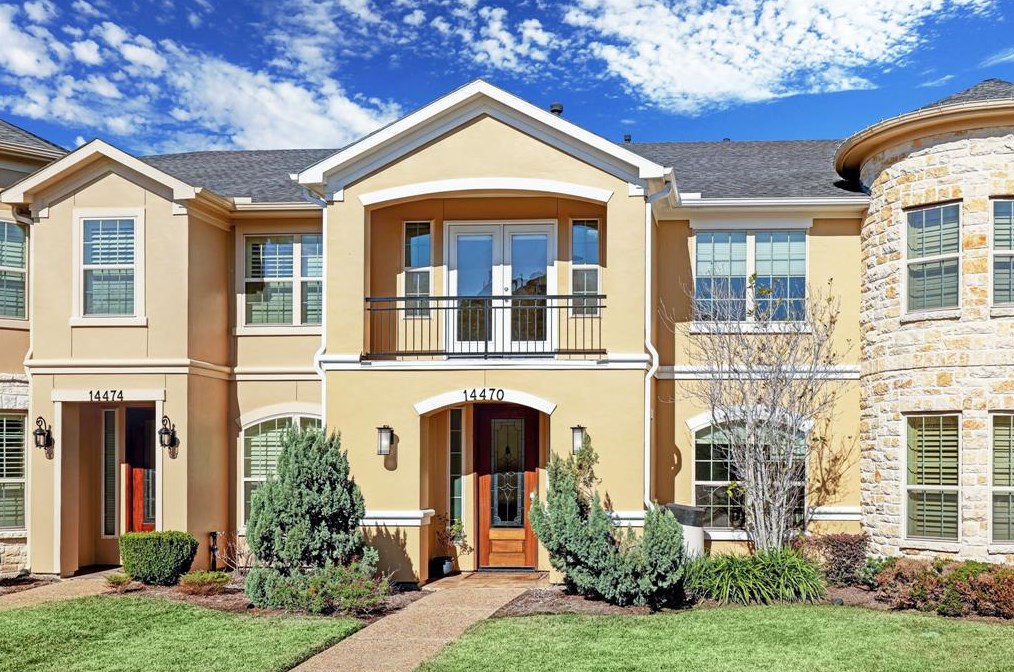 14470 Summerleaf Ln, Houston, TX 77077