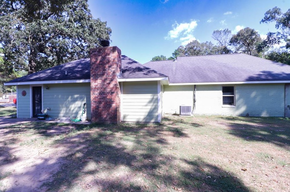 337 Neidigk Sawmill Rd, Magnolia, TX 77354