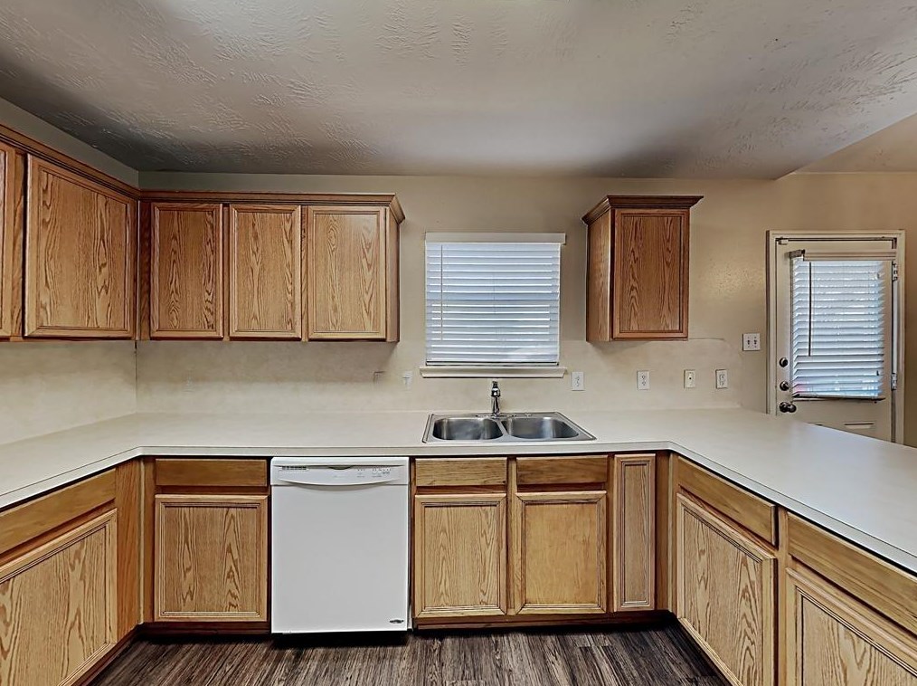19922 Parkstone Bend Ln, Katy, TX 77449-1532