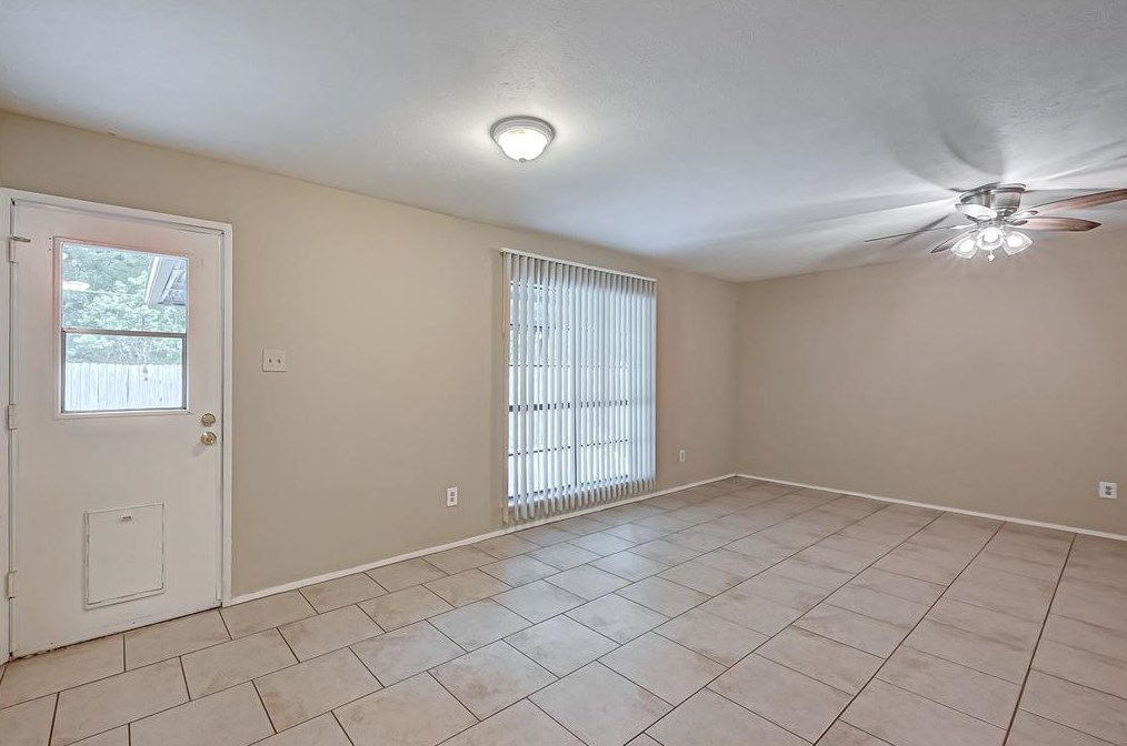 4367 Kevinkay Dr, Houston TX  77084-3309 exterior